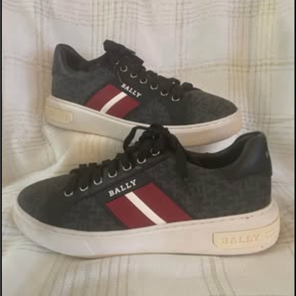 Pre-loved Bally Mylton 1851 Men's black red white striped Sneaker shoe  size 8 D
